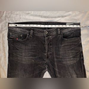 Low rise very comfortable stretchy jeans
